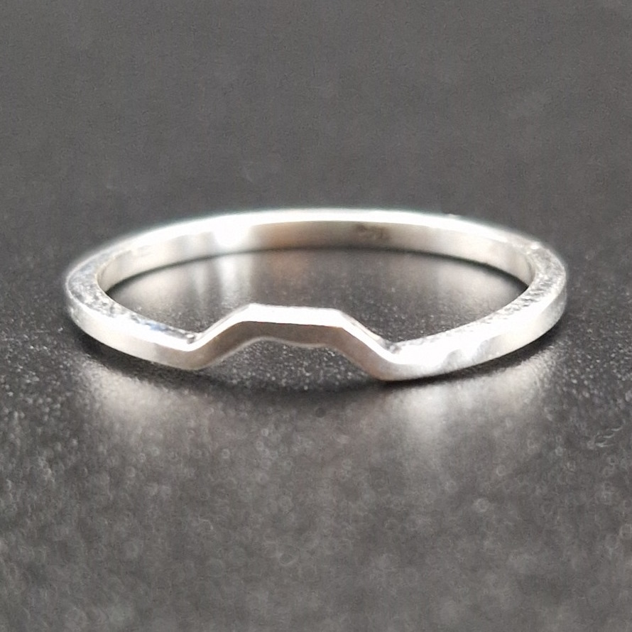 Auxilium fair trade basic stackable 925 silver ring