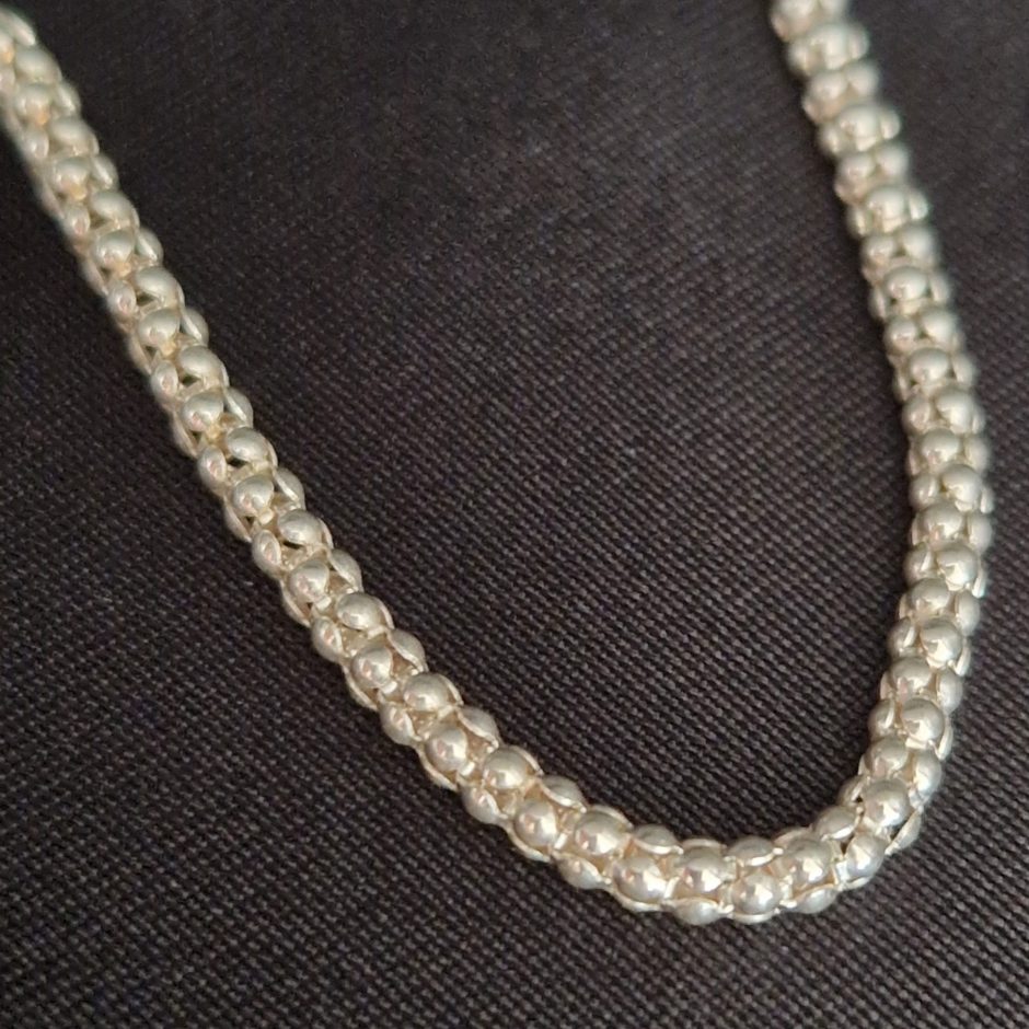 Vellamo - polished spherical 925 silver fair trade necklace